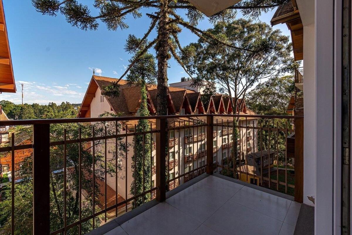 Rosa Edificio Casa De Pedra Leilighet Gramado Eksteriør bilde